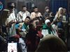 Kades Talagajaya Naja Nurjaya, SE Dampingi Keberangkatan Amsor, S.Pd dan Istri Menunaikan Ibadah Haji